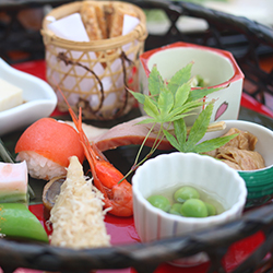 川床料理