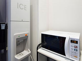 製氷機・電子レンジ